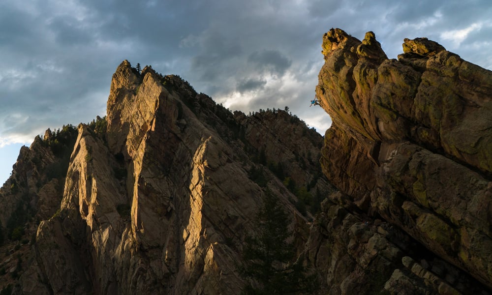 climber-in-eldorado-canyon---colorado_CR-Andy-Mann_5x3